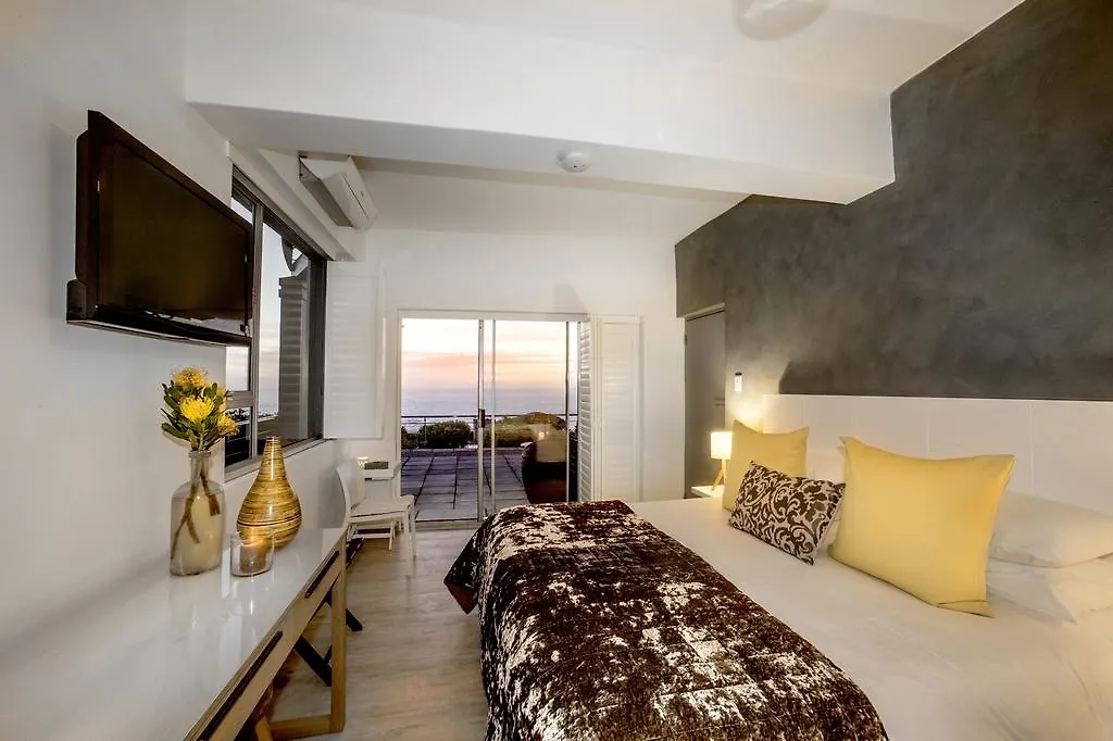 ベッド・アンド・ブレックファスト ホテルAtholl House Camps Bay